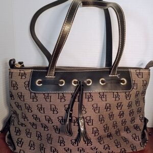 Dooney Bourke purse